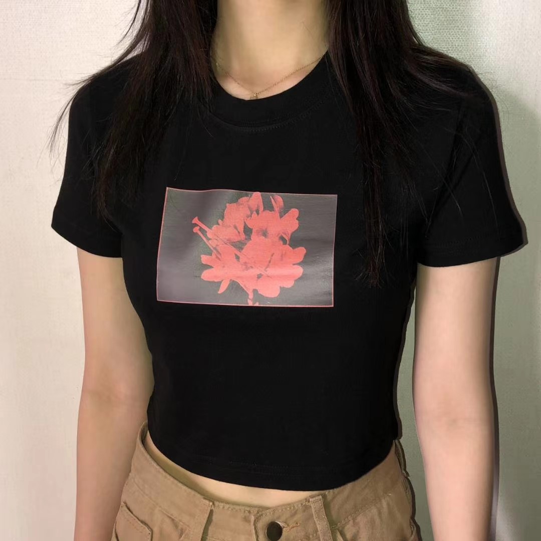 白色