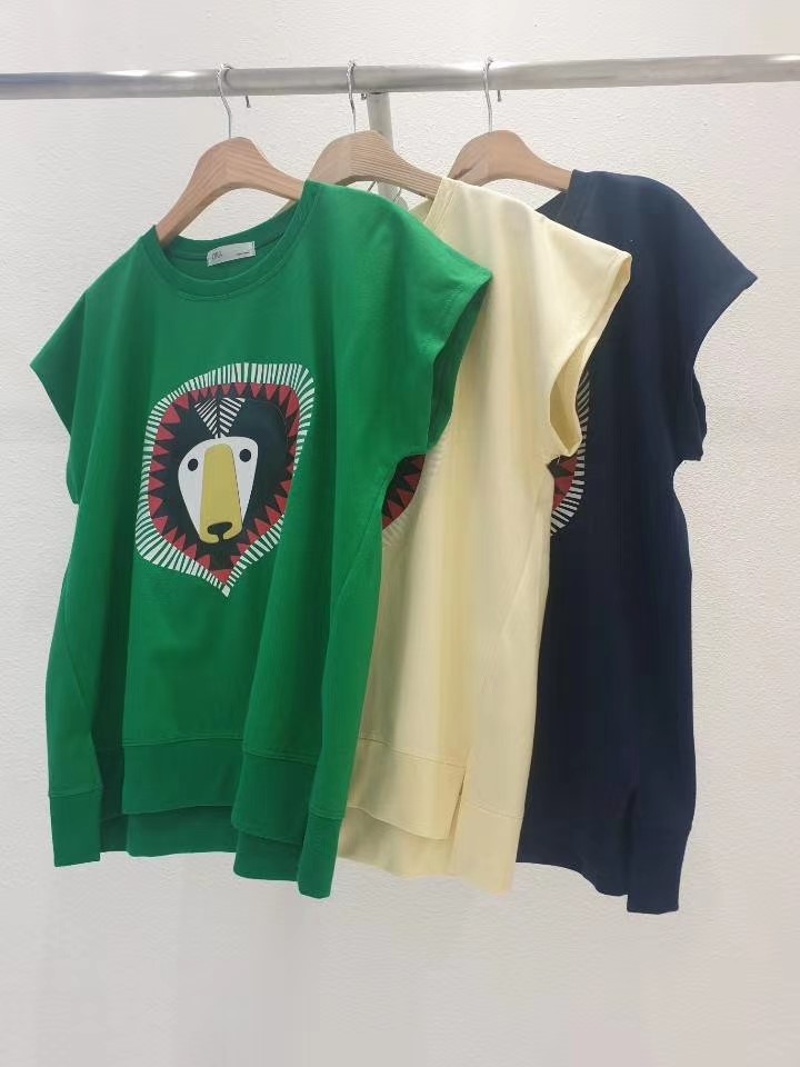 绿色