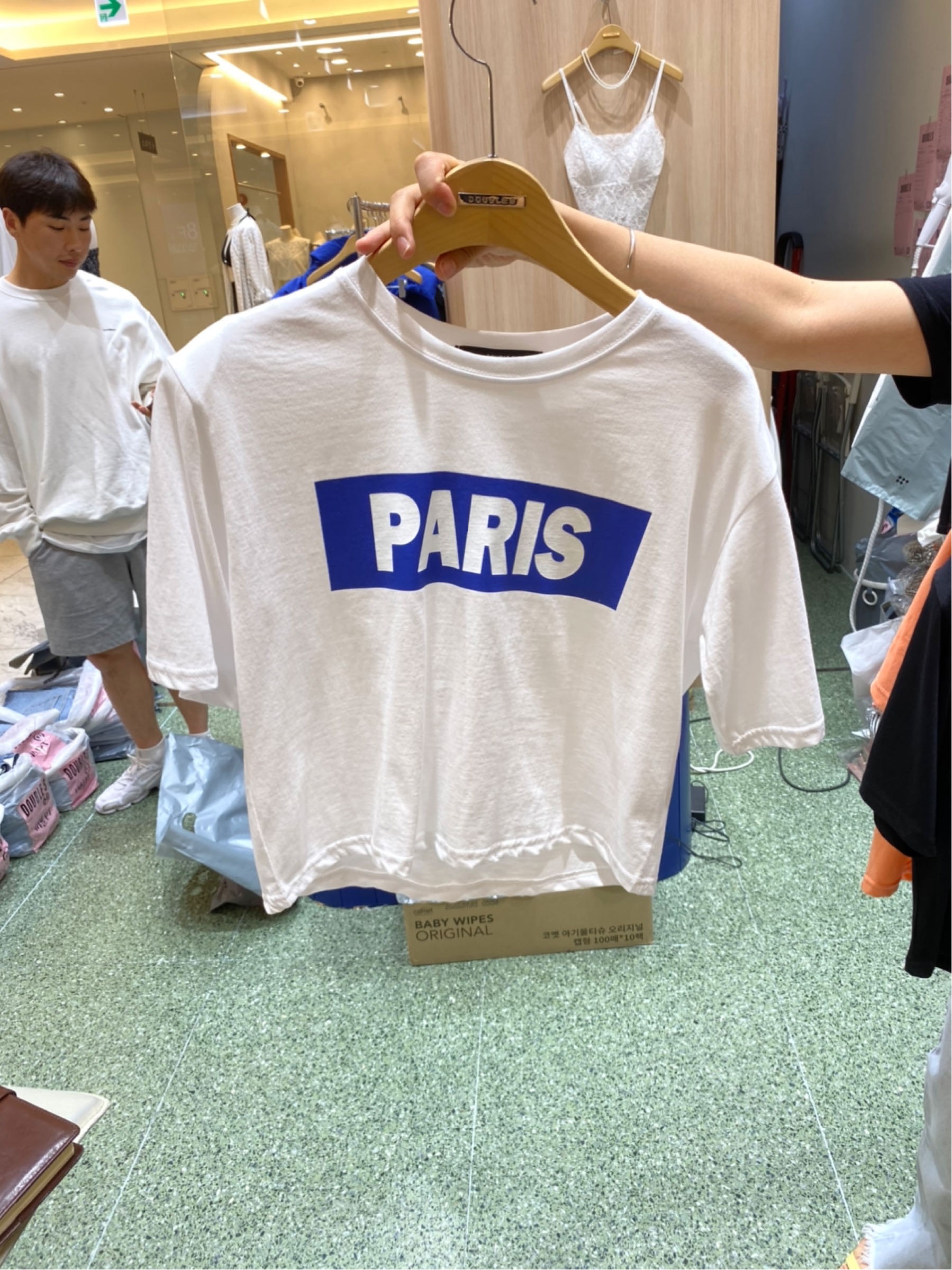 白色