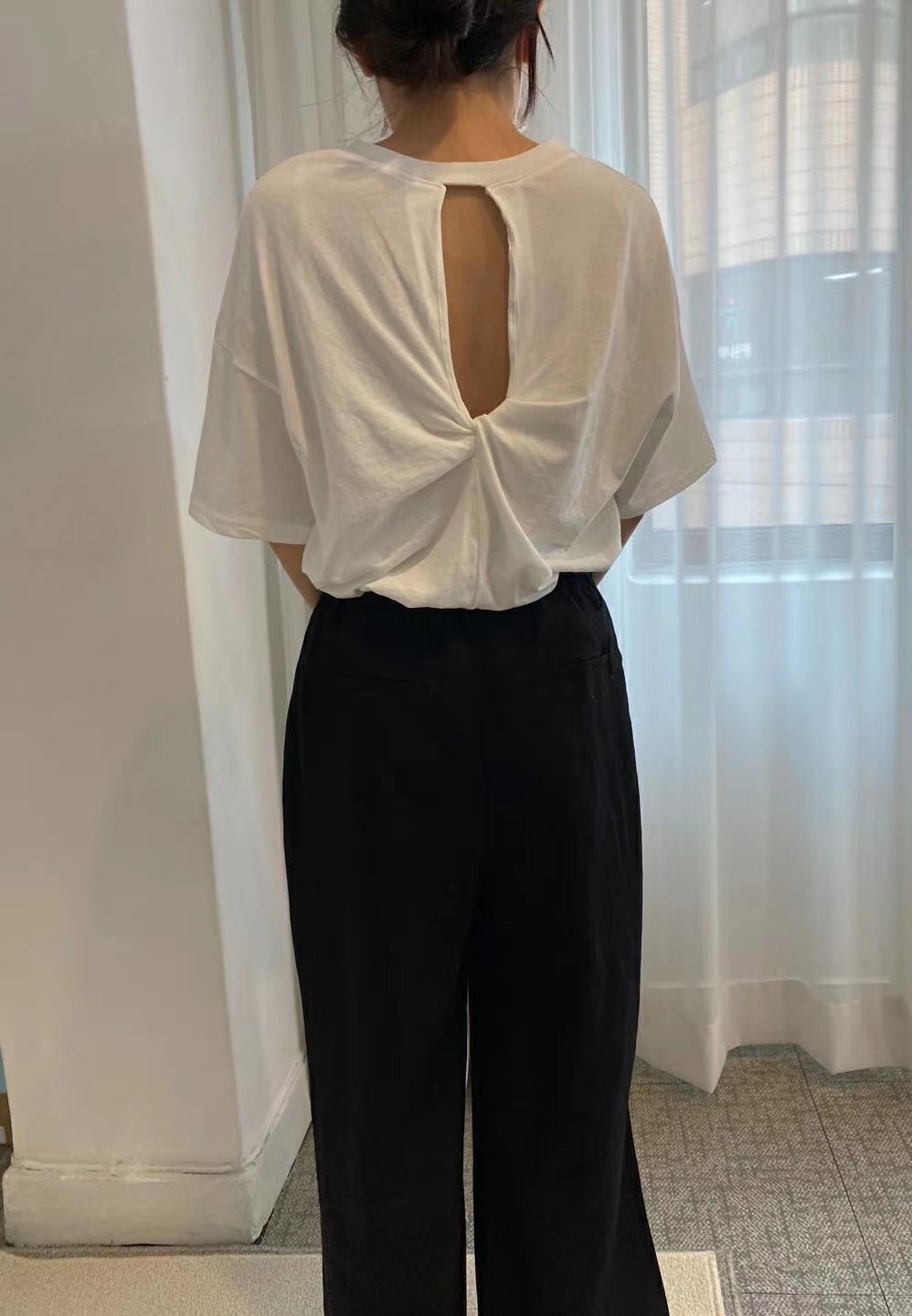 白色