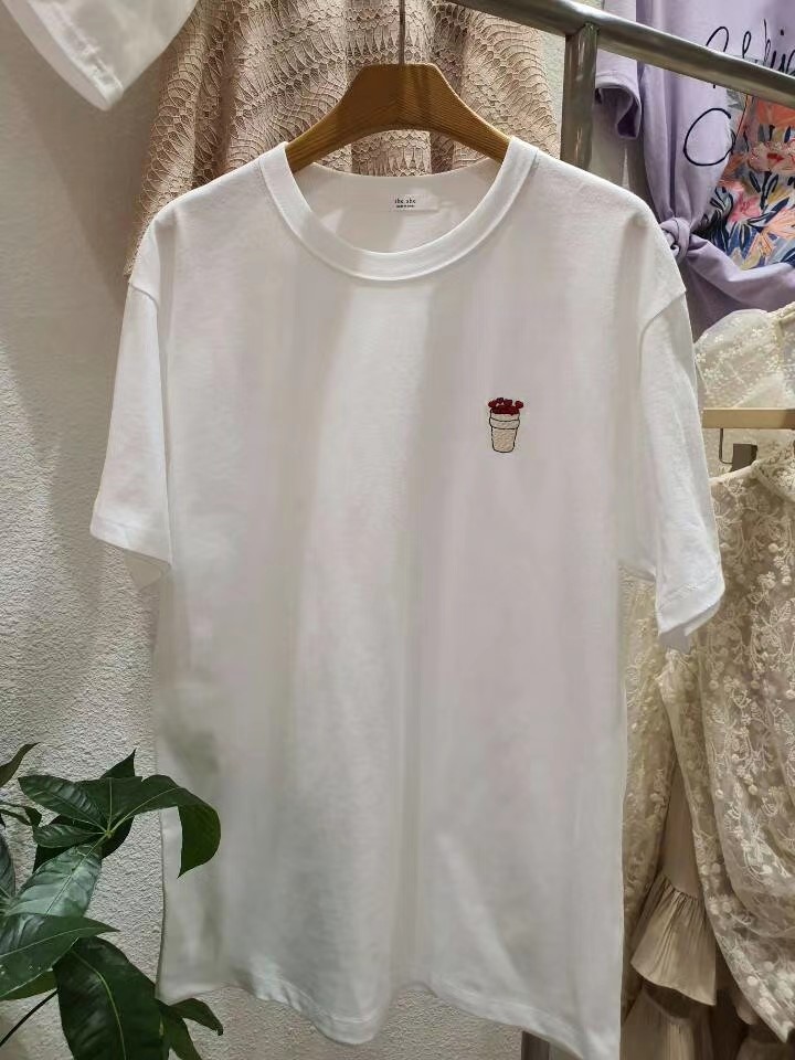 白色