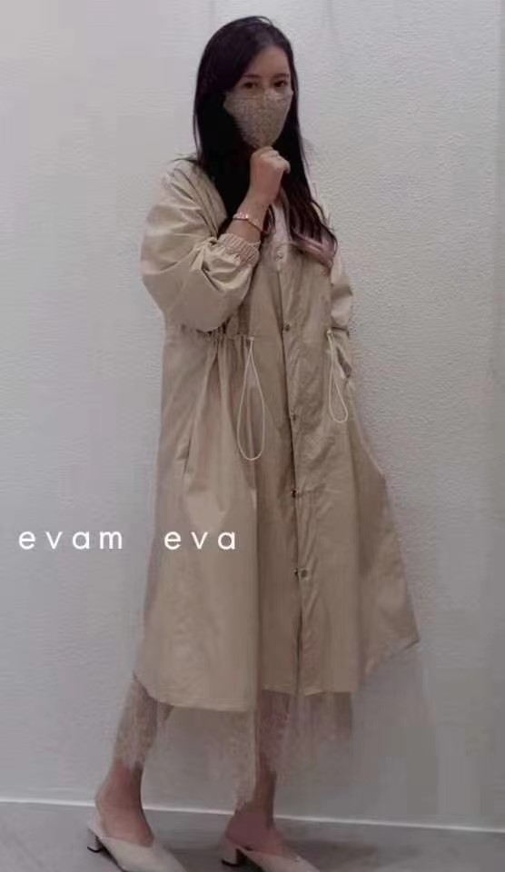 咖啡色
