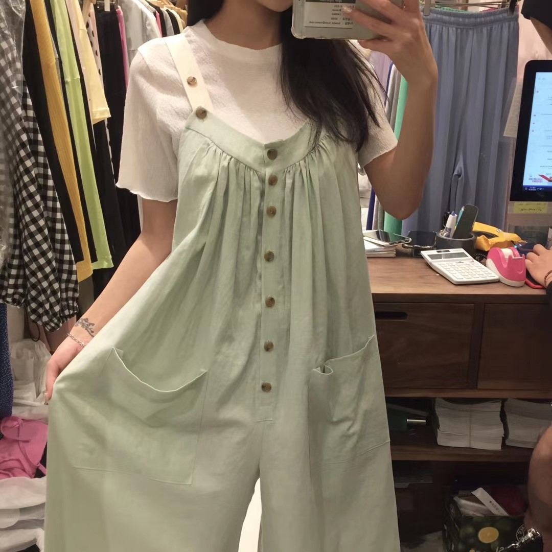 灰色