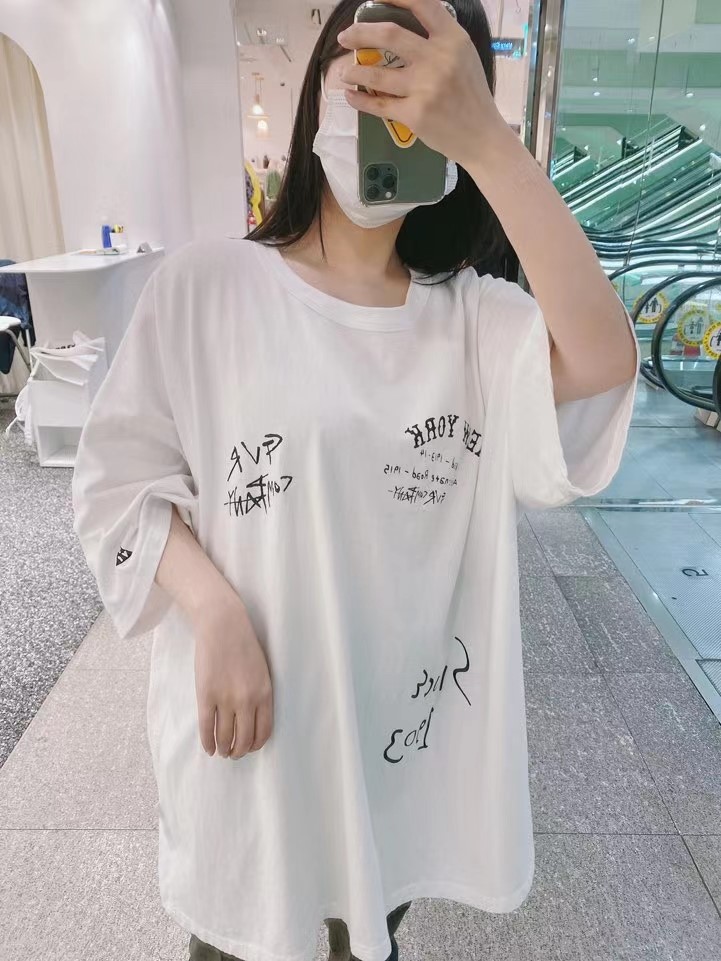 白色