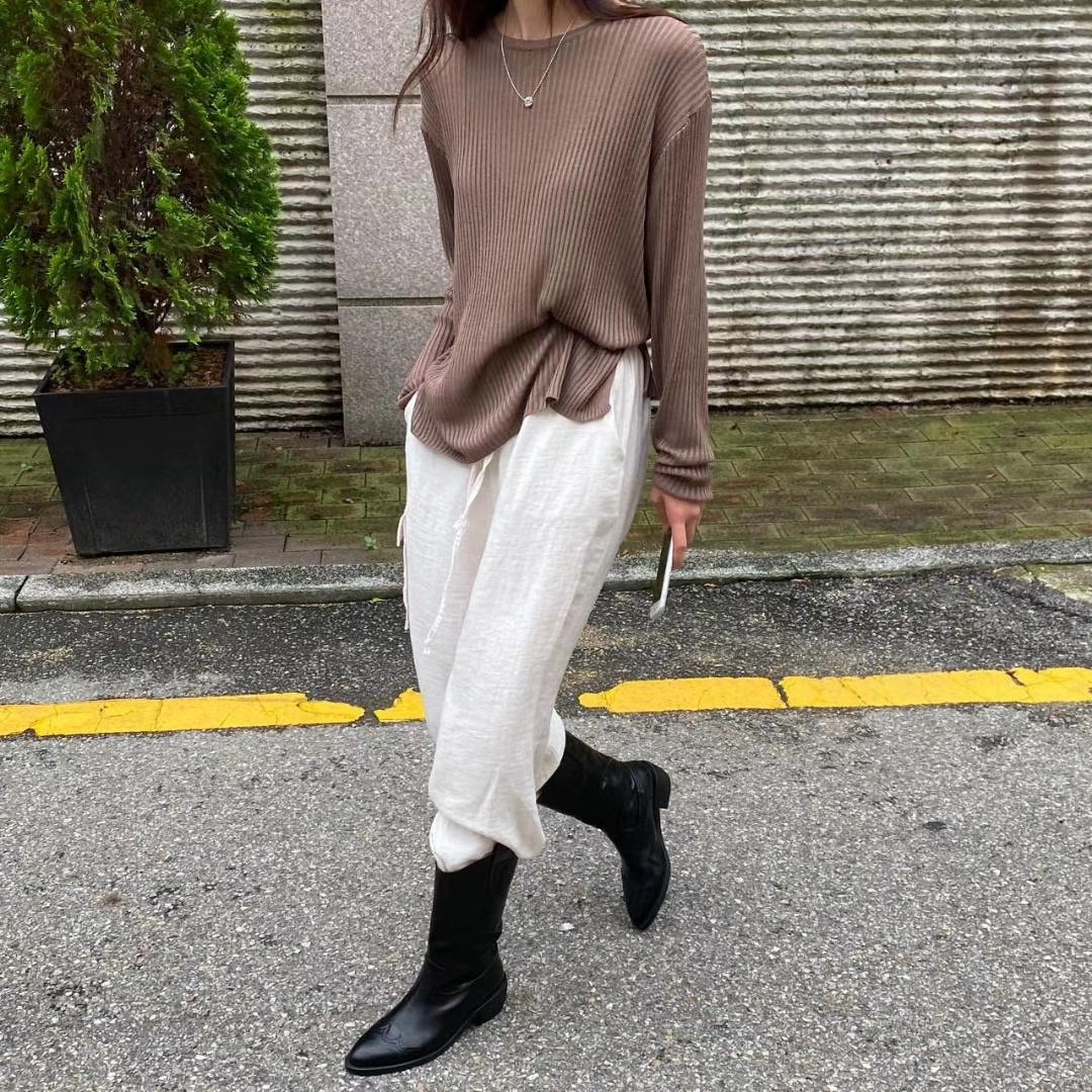 深棕色