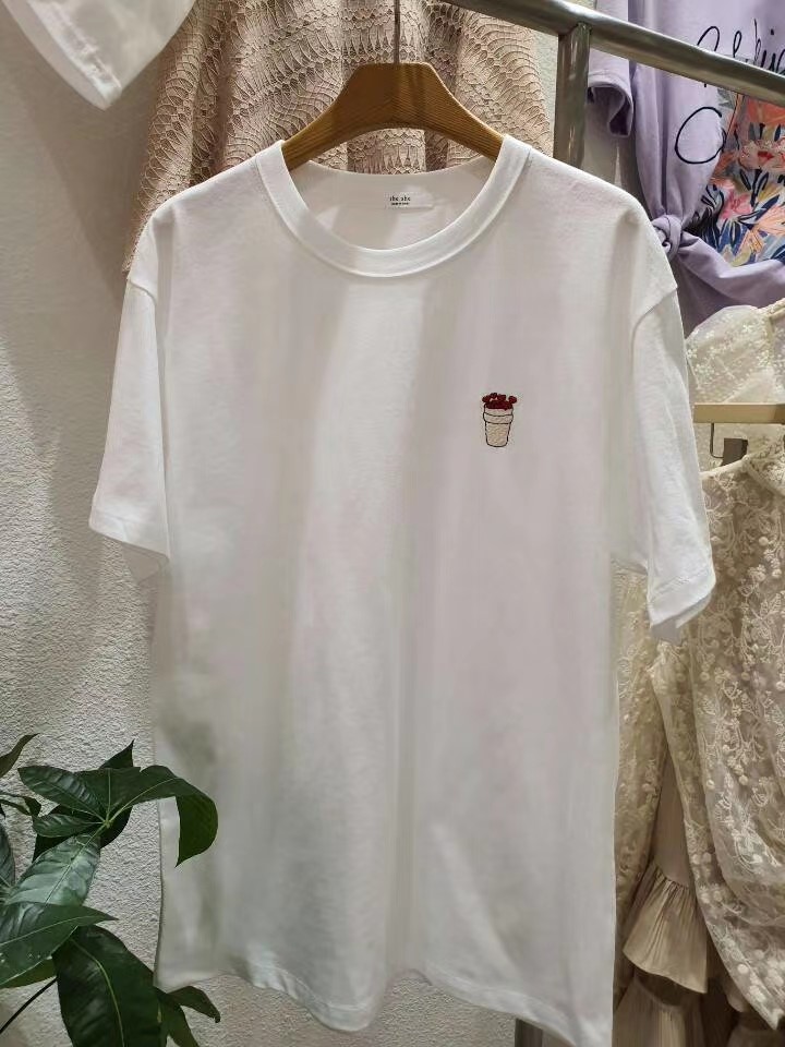 白色
