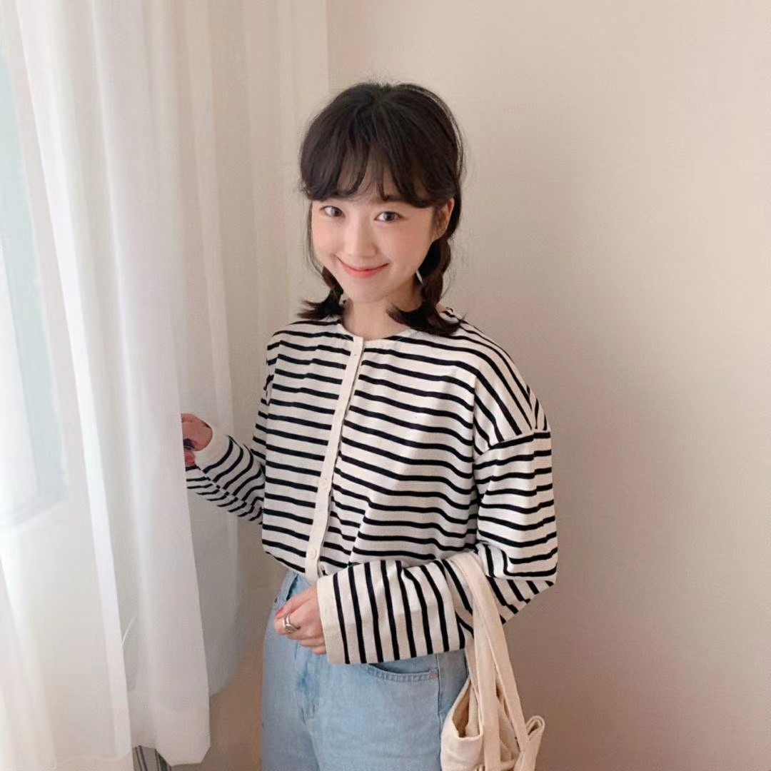 白色