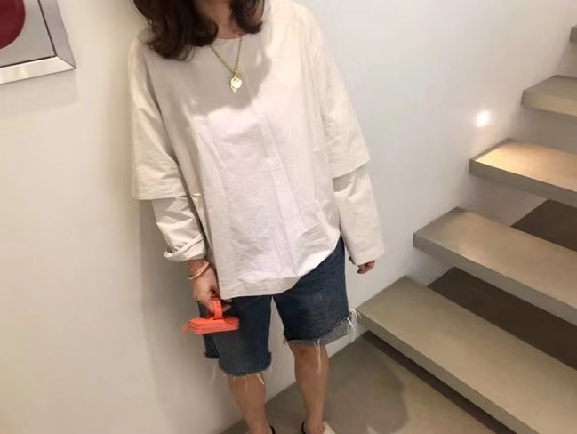 蓝色