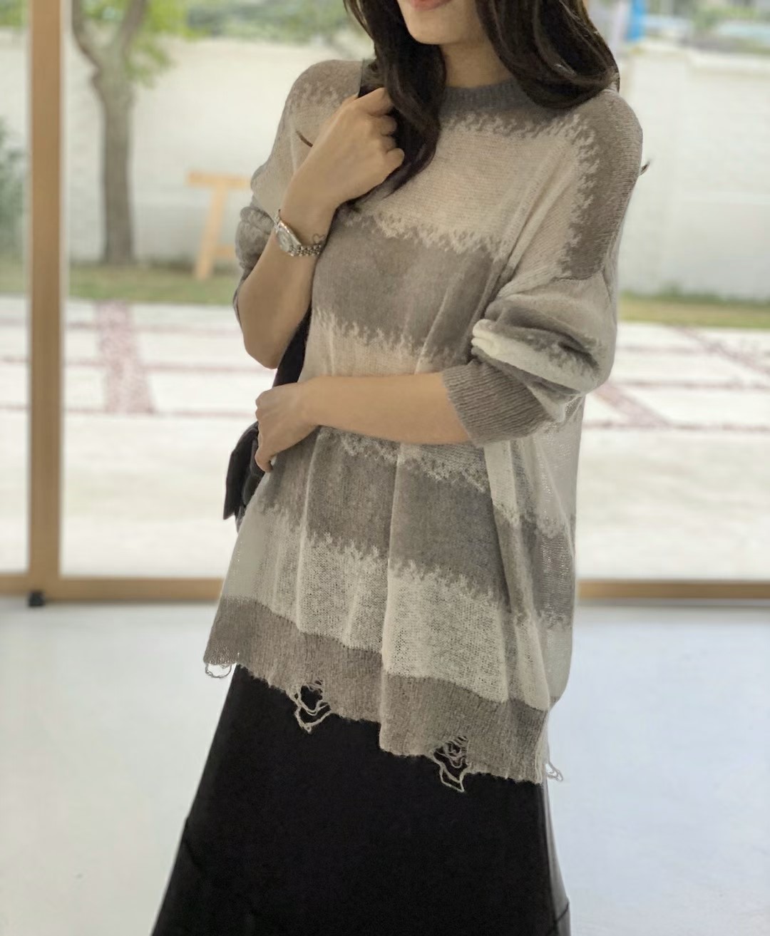 深棕色