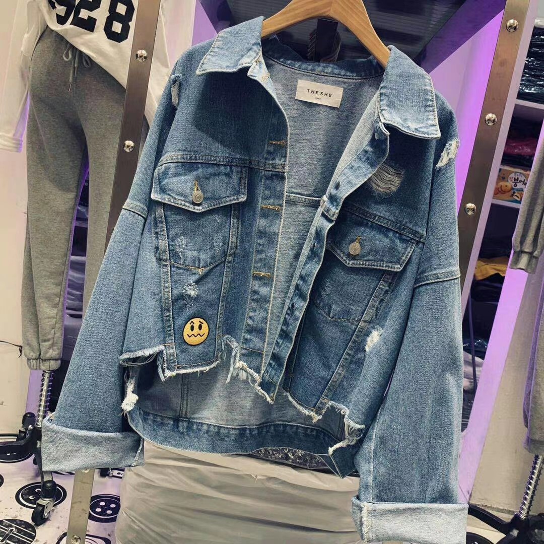 蓝色