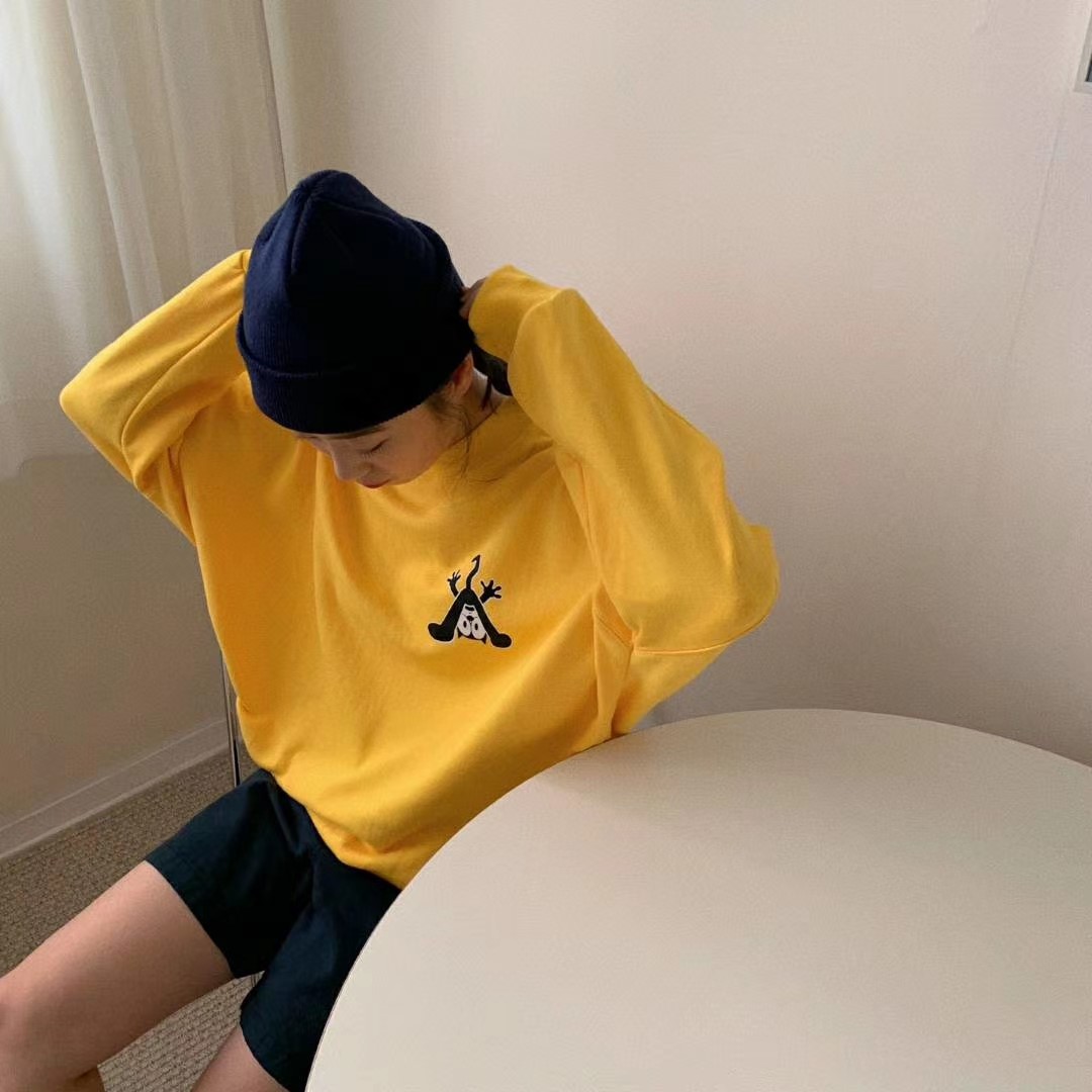 黄色