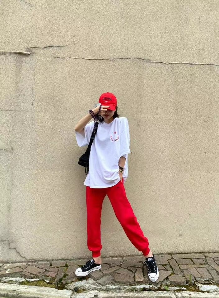 白色