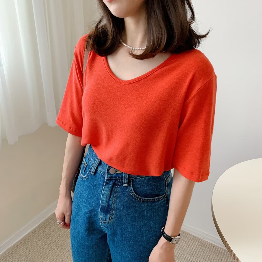 红色