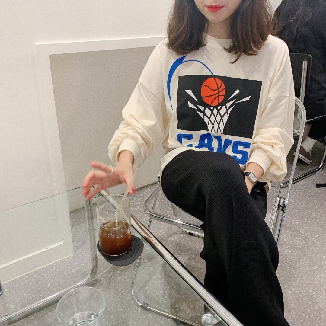 白色