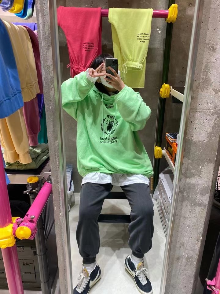 绿色