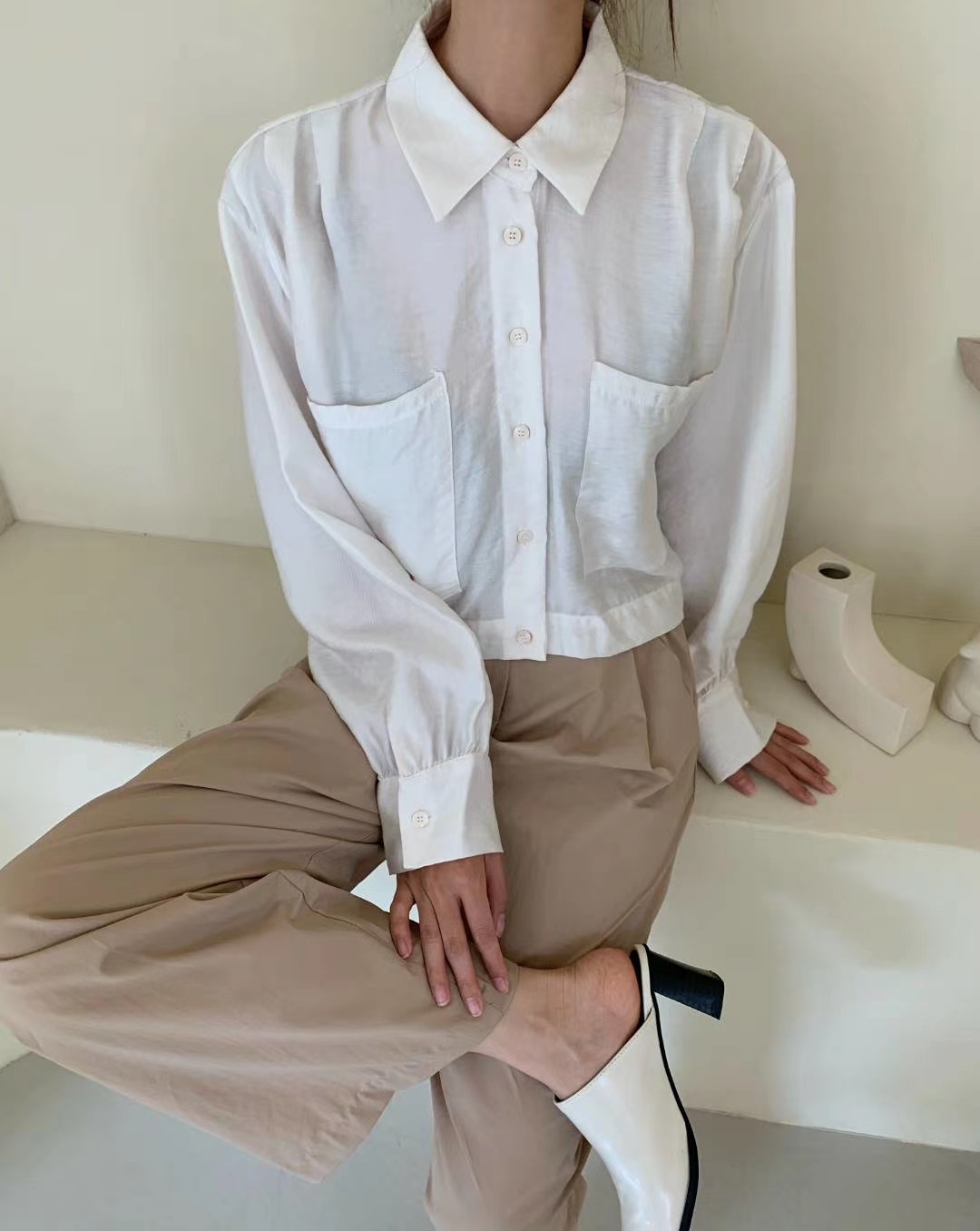 白色