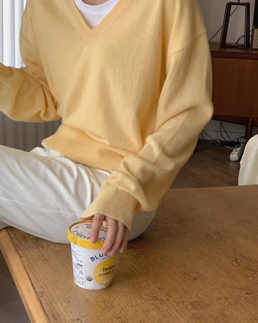 黄色