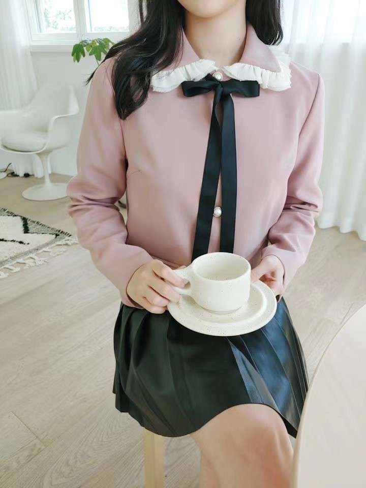 粉红色
