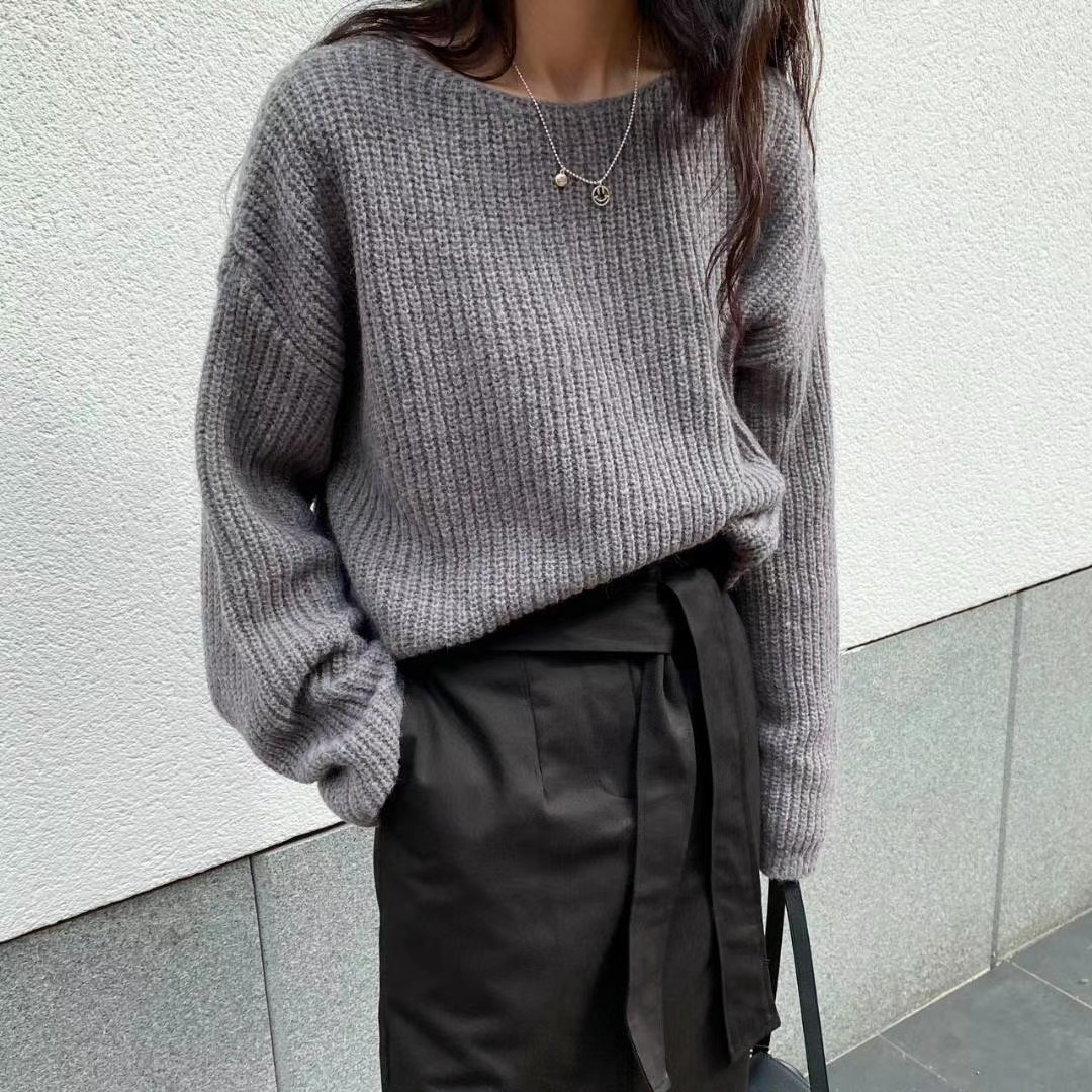 灰色