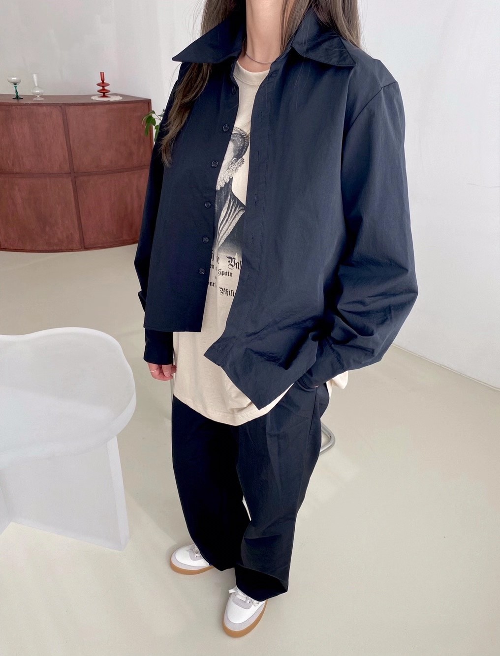 黑色