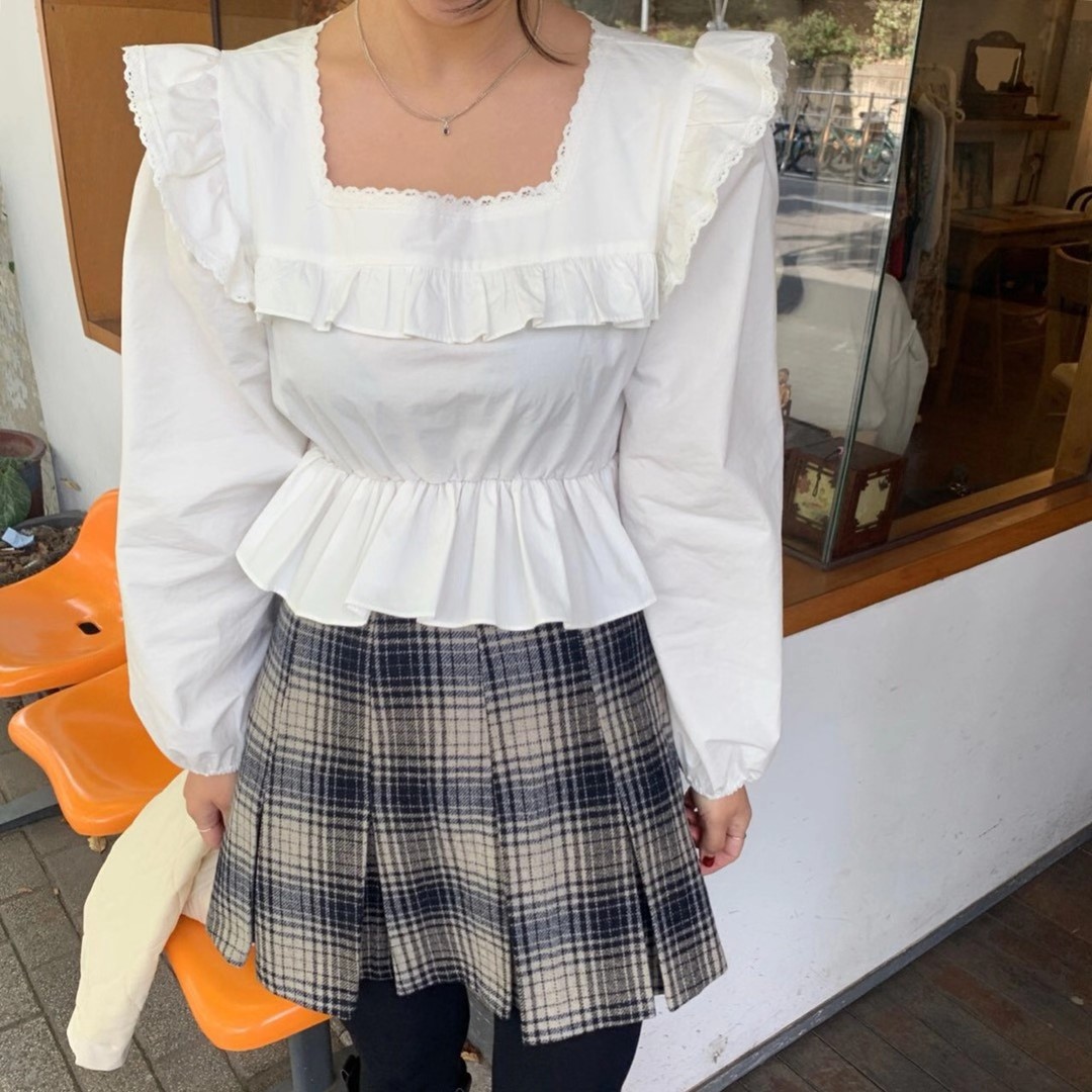 白色
