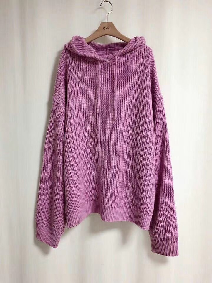 粉红色