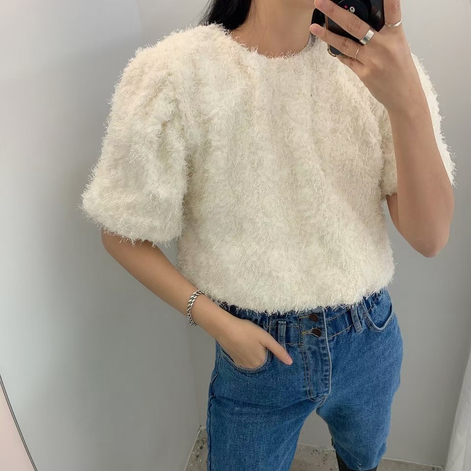 白色