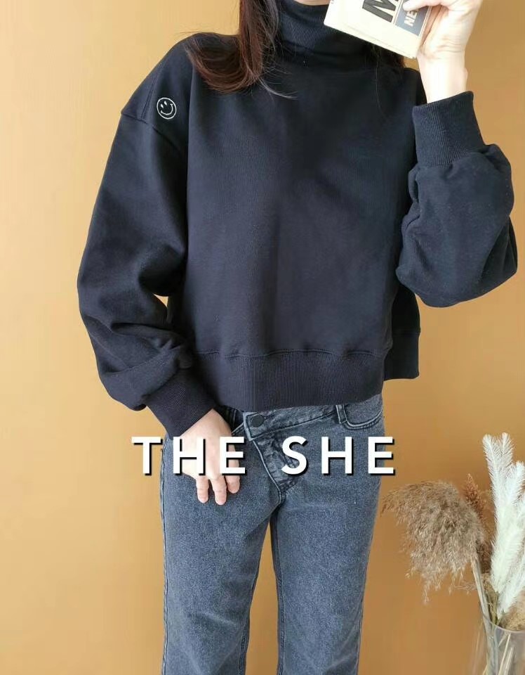 灰色