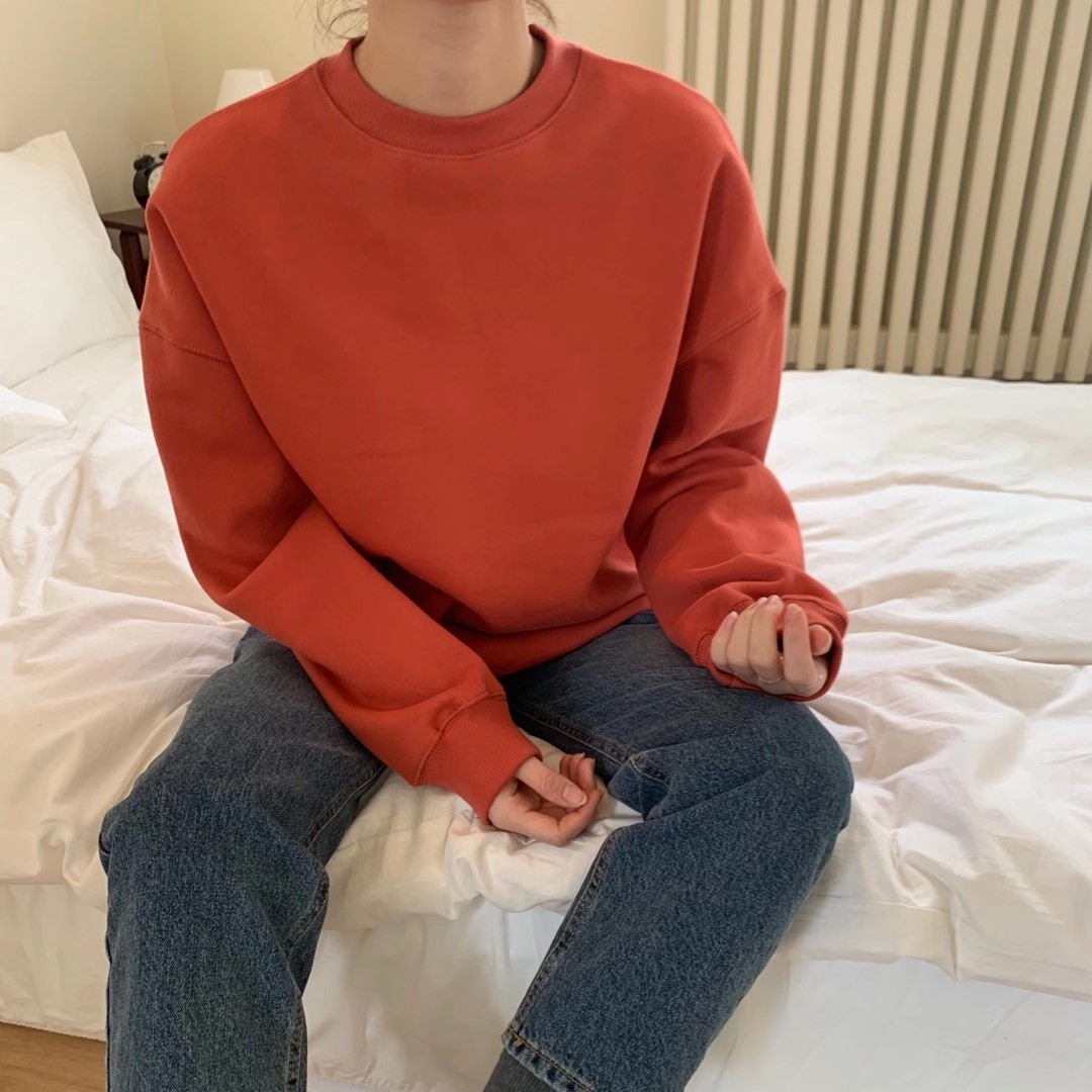 藏蓝色