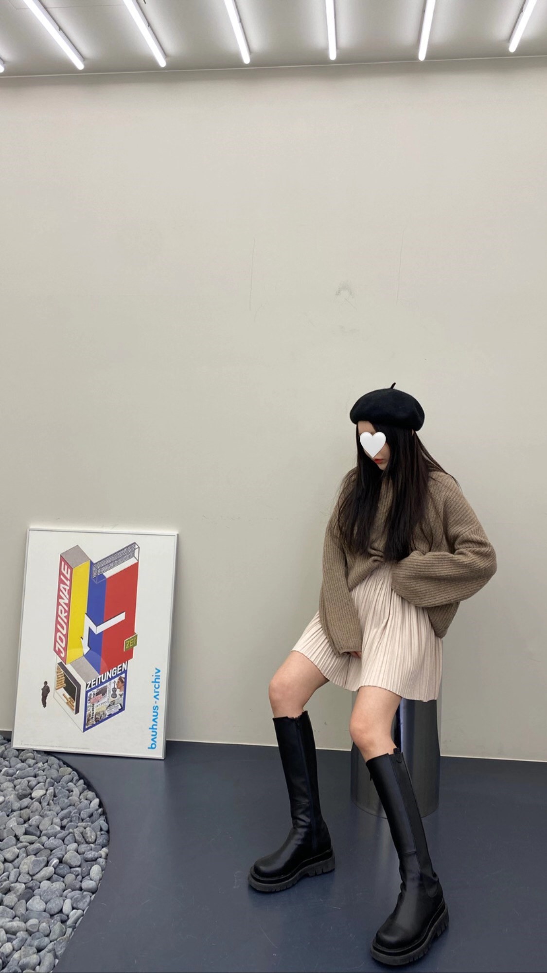 黑色