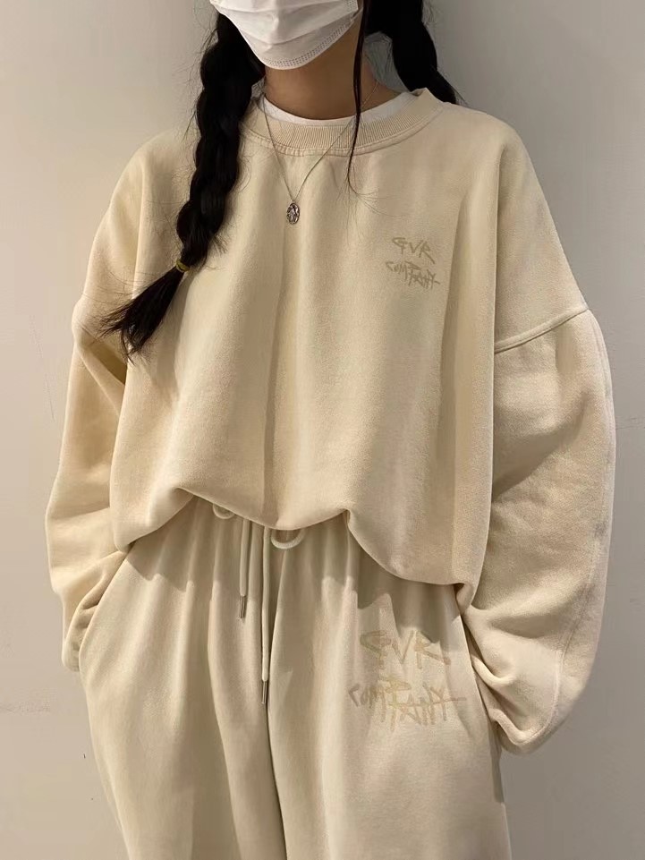 白色
