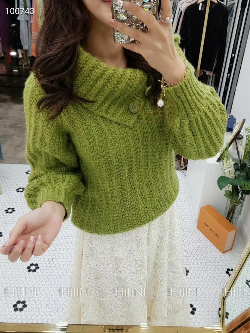 绿色