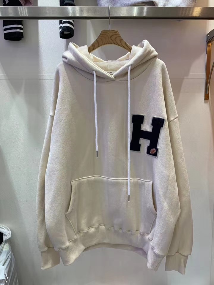 灰色