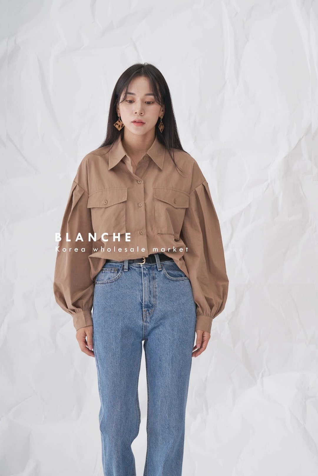 咖啡色