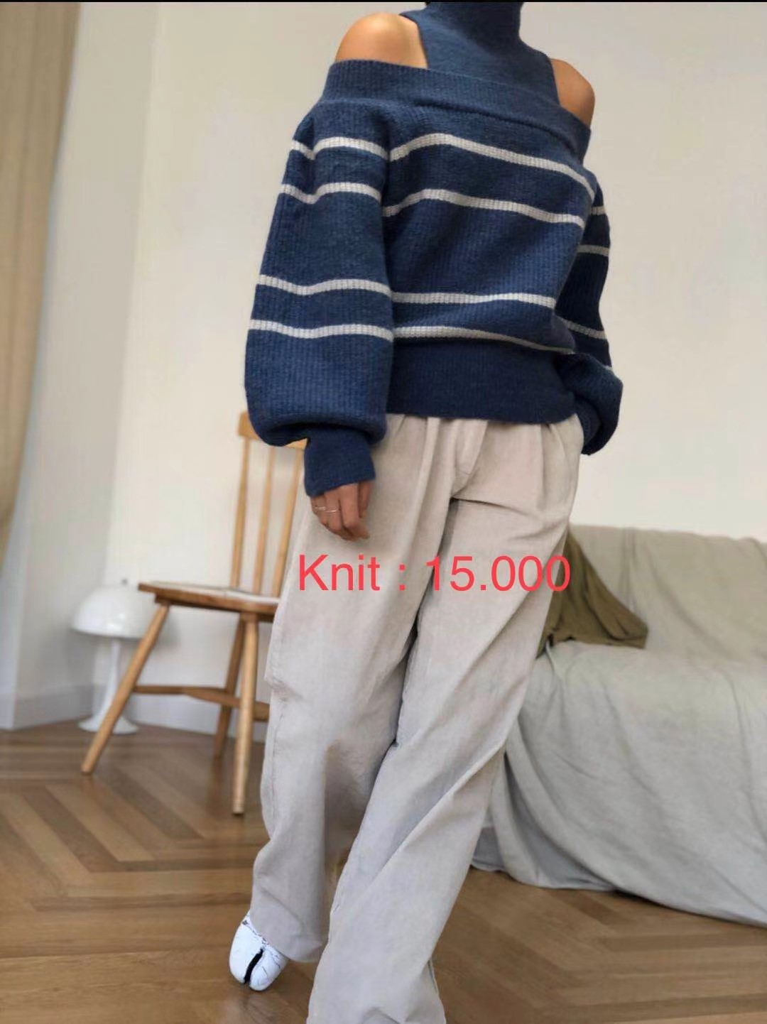 藏蓝色