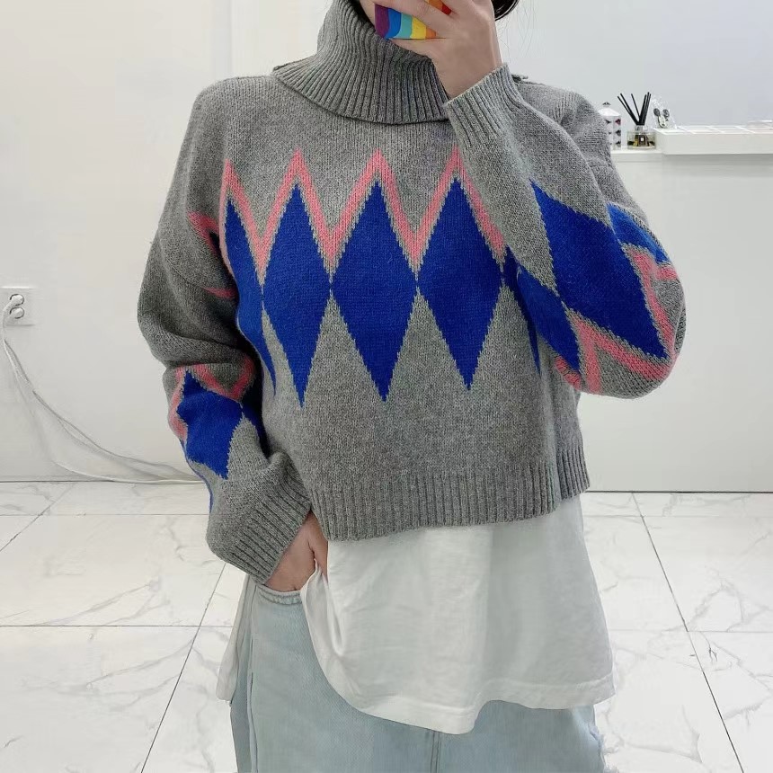 灰色