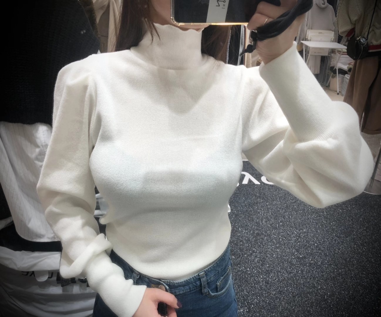 白色