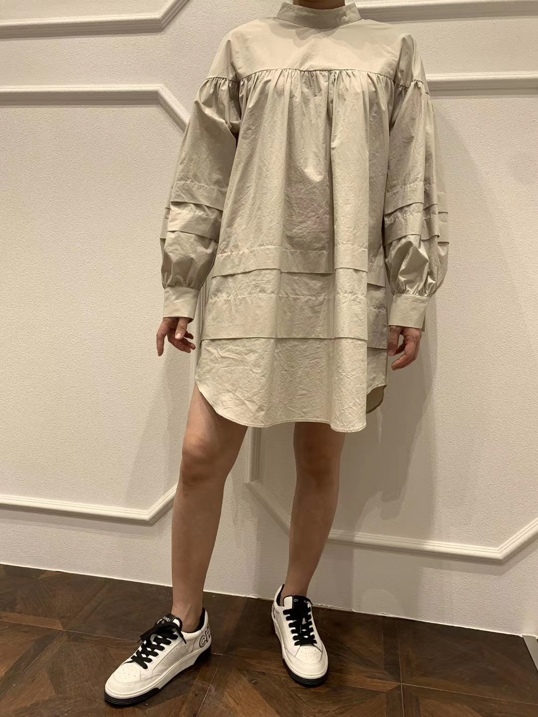 白色