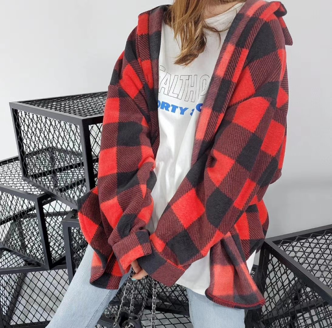 红色