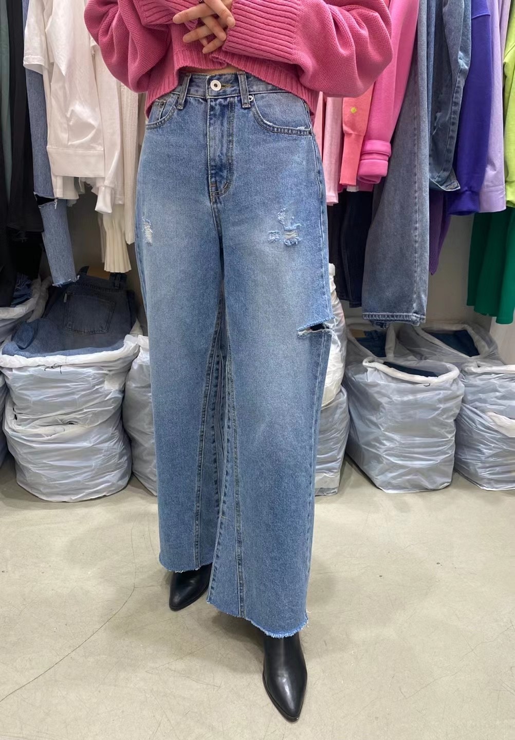 蓝色