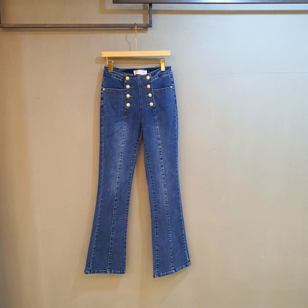 蓝色