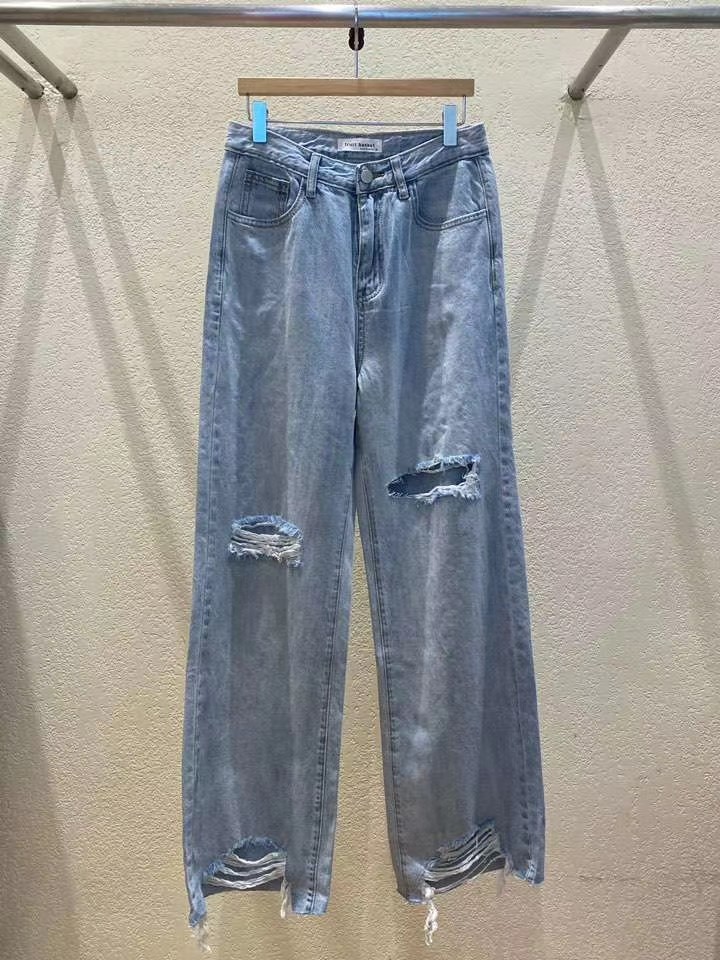 蓝色