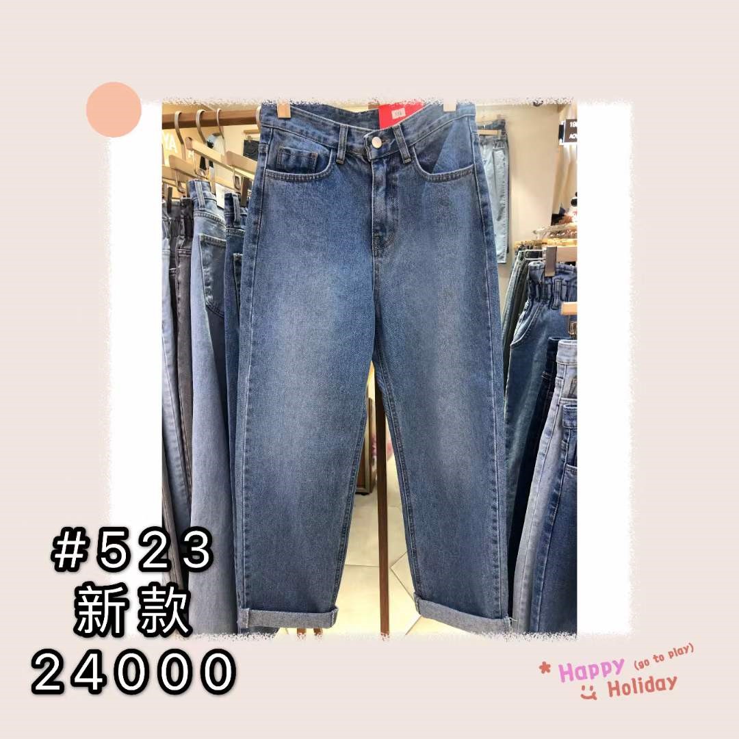 蓝色