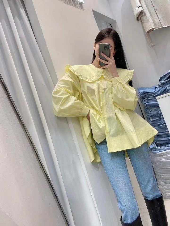 黄色