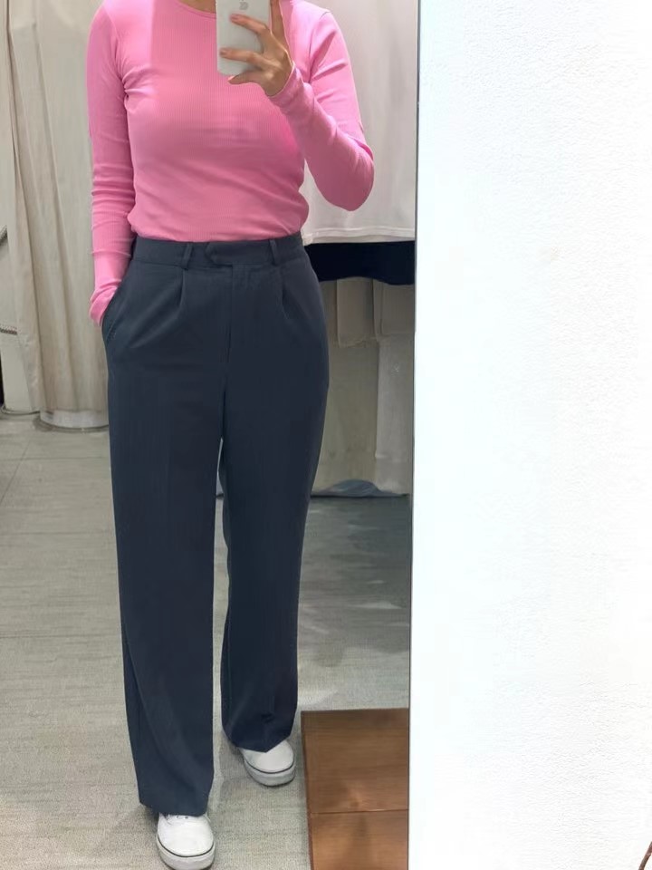 杏色肉色