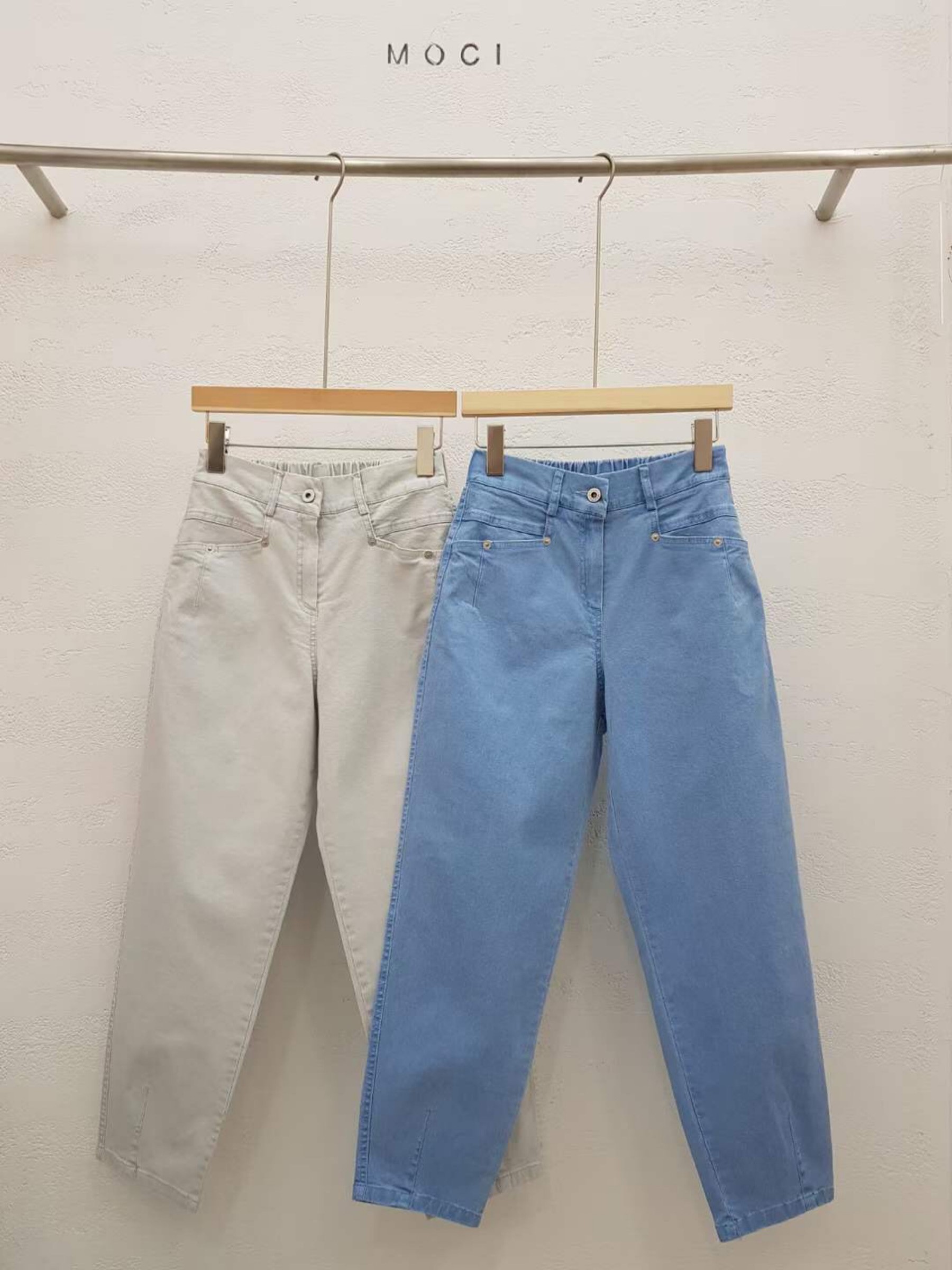 米灰色