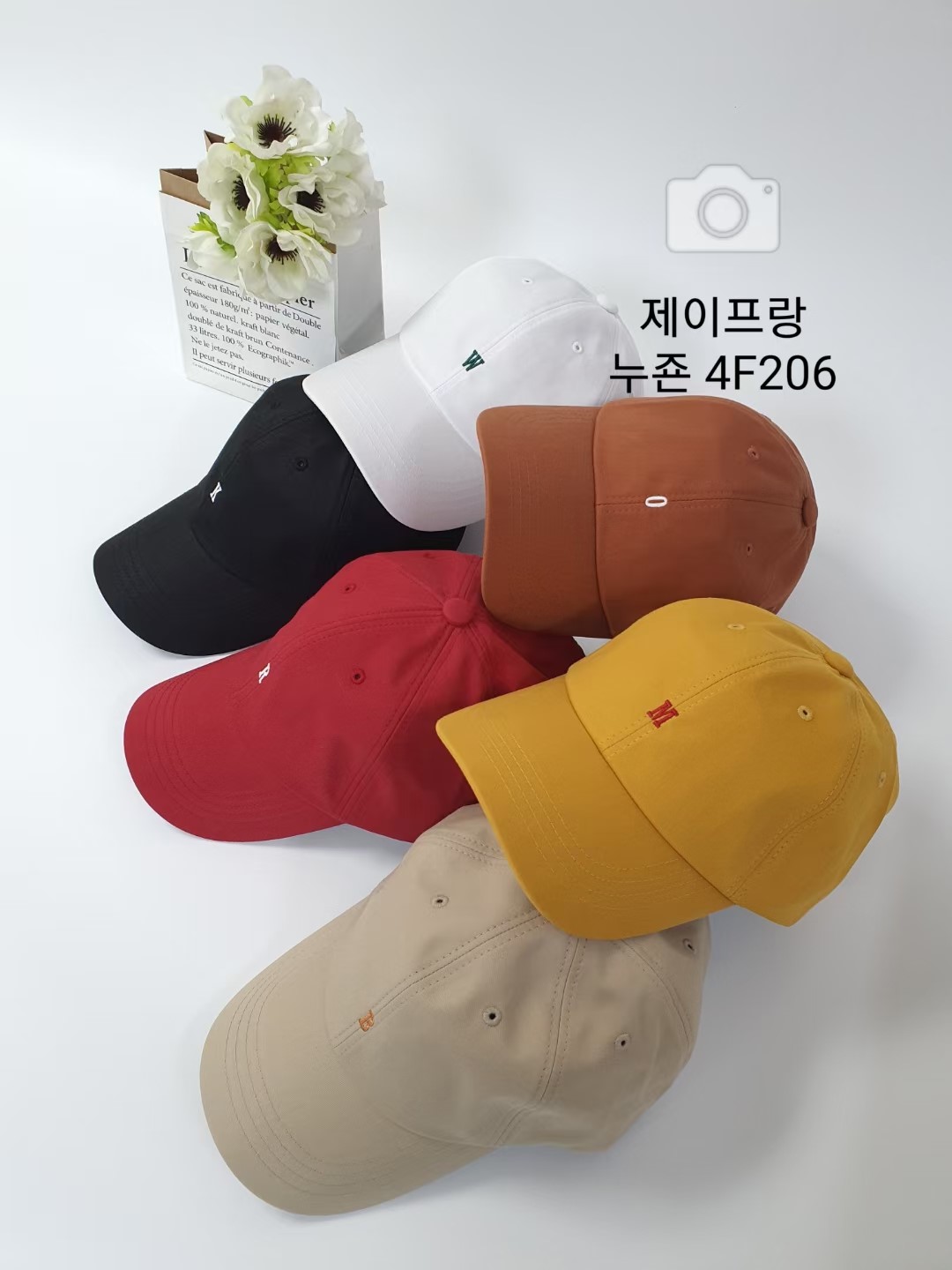 深棕色
