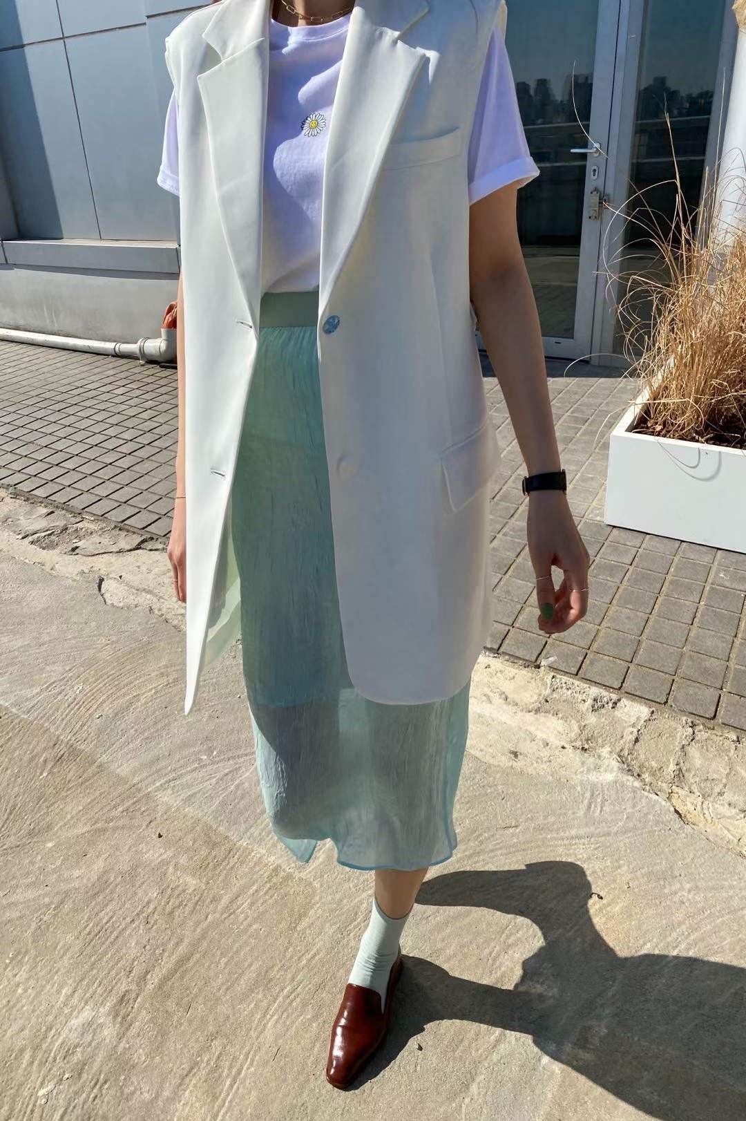 绿色