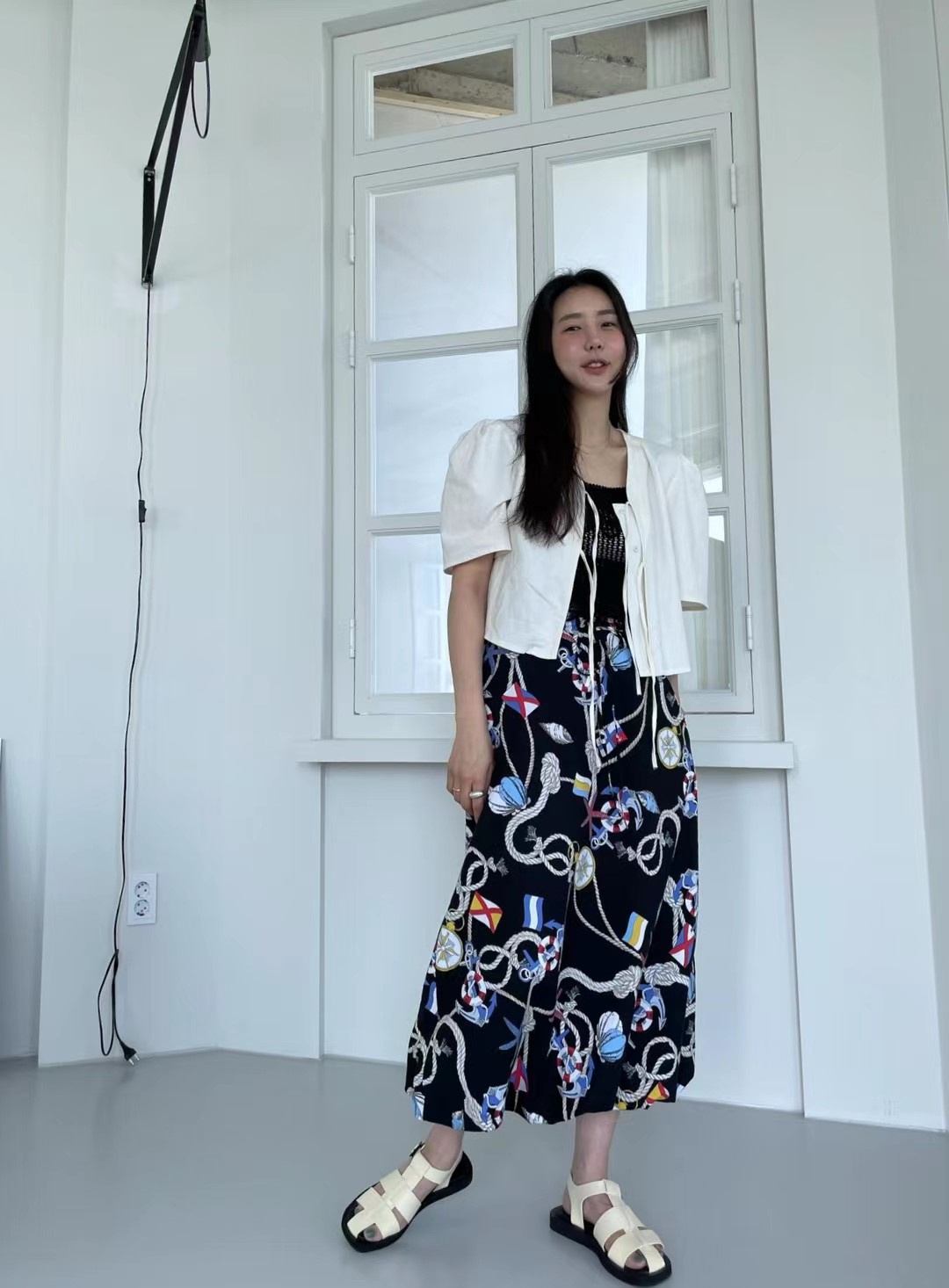 白色