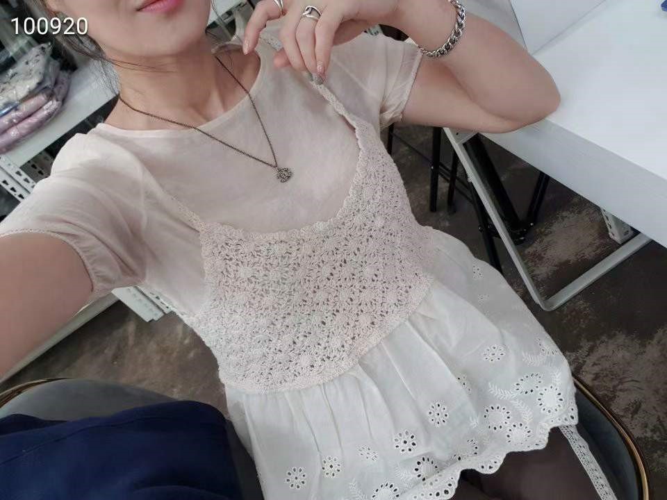 白色